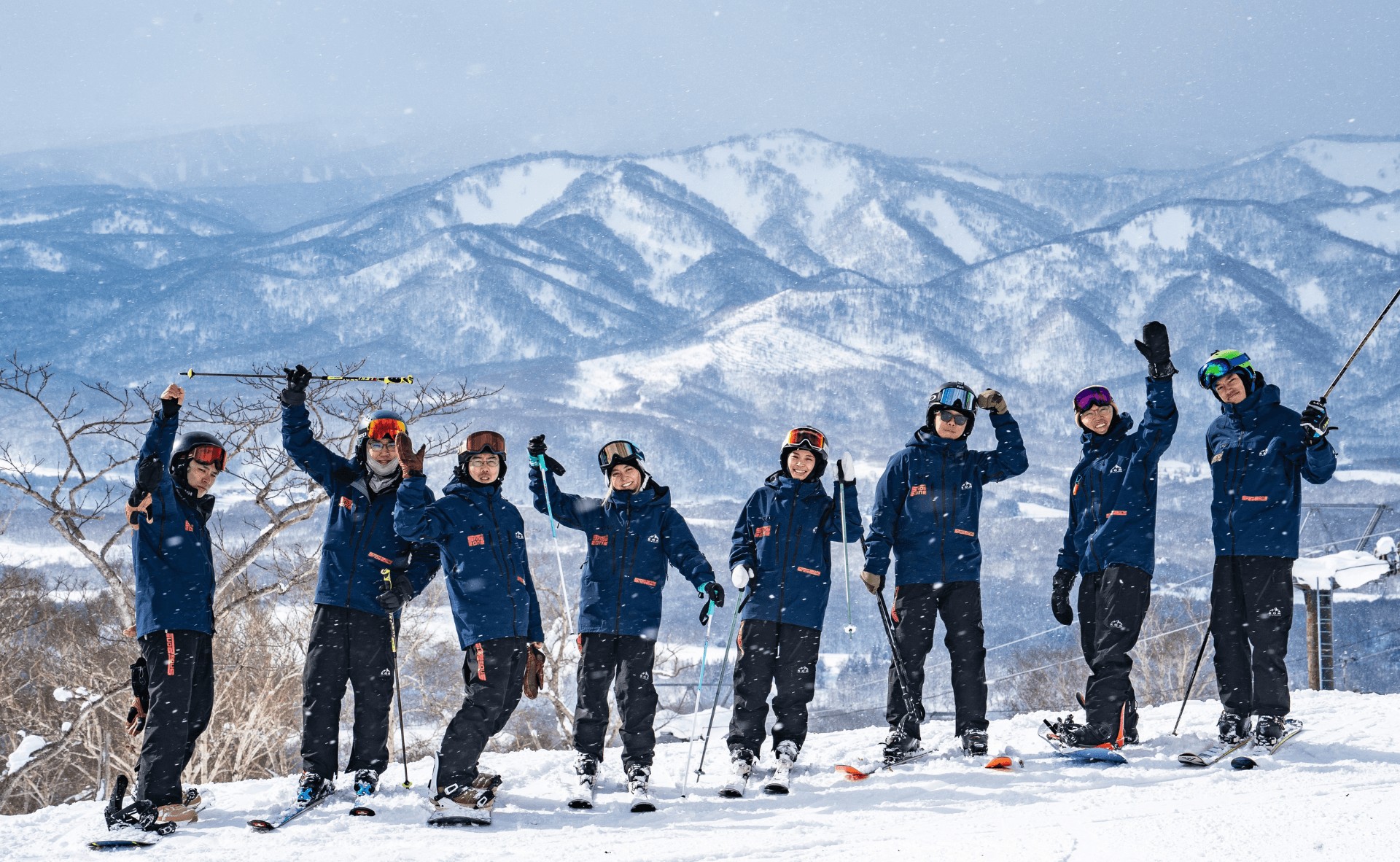 北海道滑雪學校 SnowZone 教練團隊